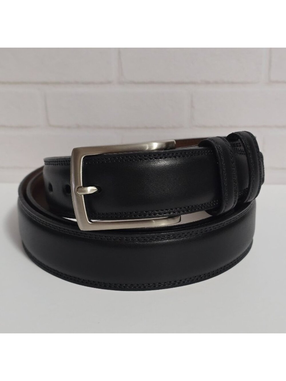 Torino Mens Black Aniline Kipskin Shoulders Leather Belt Size 52 USA Made 55070